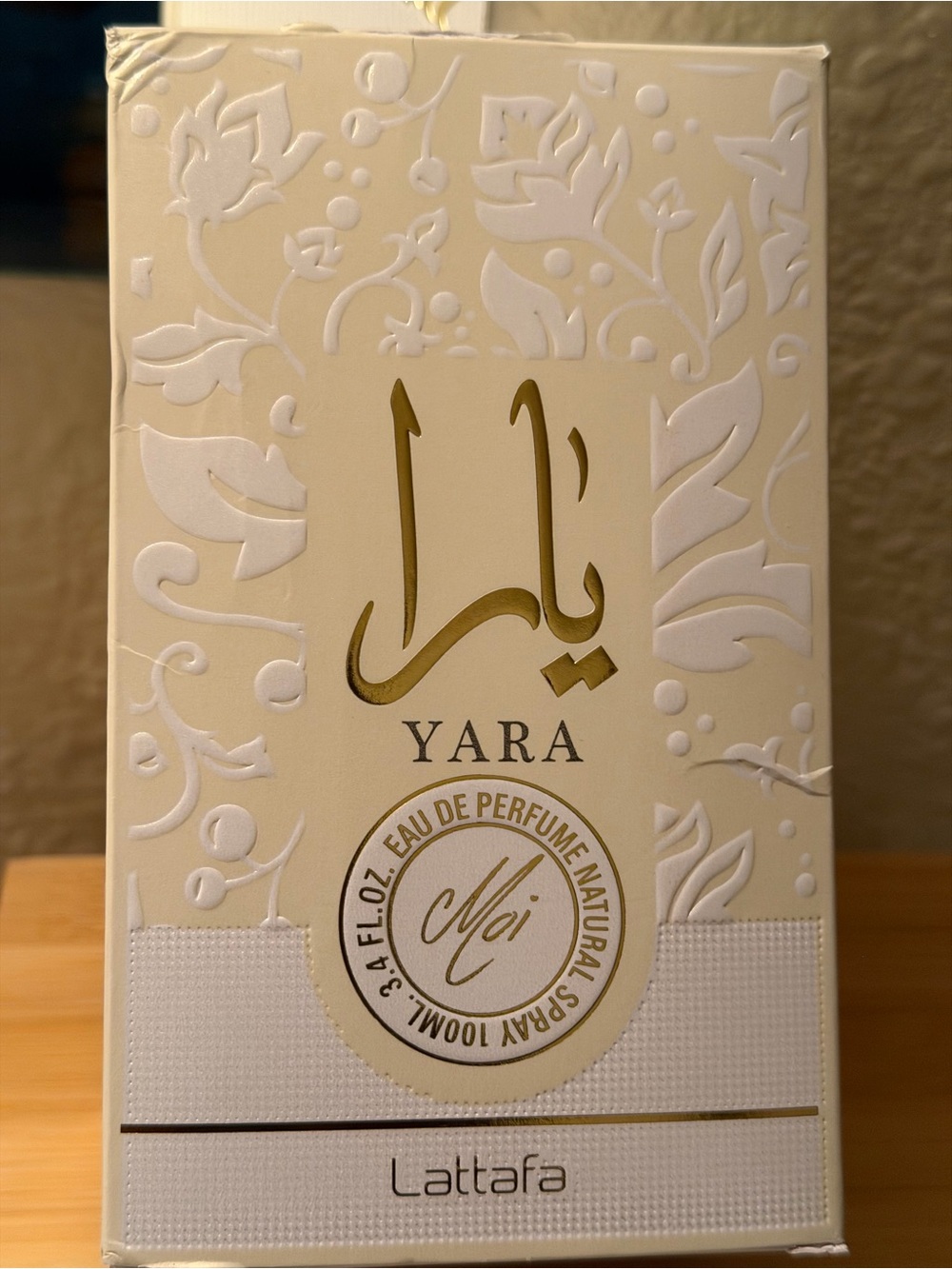 Yara Moi Cream Scented Body Oil - Lattafa
